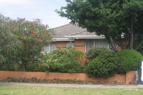 11 Rodings St, Hadfield, VIC 3046