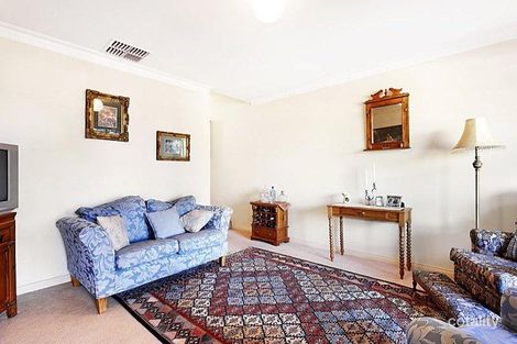 Property photo of 12 Nicola Court Keilor East VIC 3033