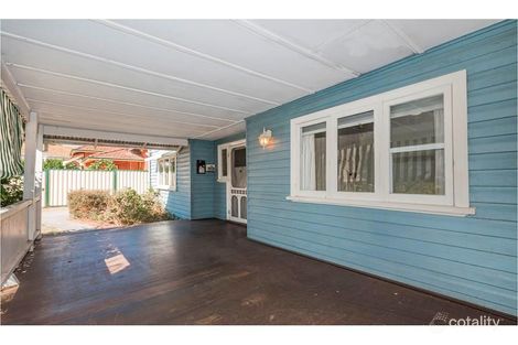 Property photo of 39 Loftus Street Nedlands WA 6009