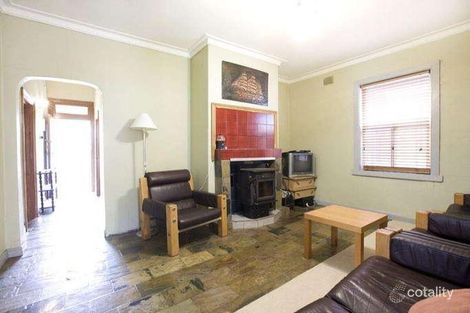 Property photo of 68 Pilgrim Street Seddon VIC 3011