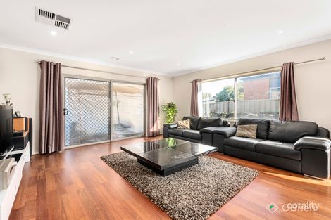 Property photo of 29 Waterloo Road Cranbourne East VIC 3977