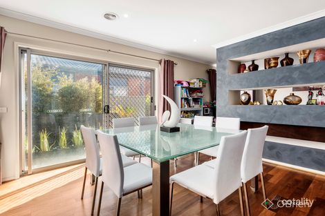 Property photo of 29 Waterloo Road Cranbourne East VIC 3977