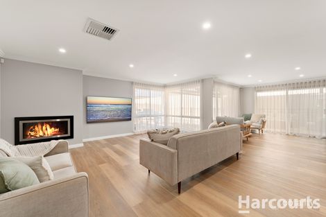 Property photo of 18 Podman Turn Madora Bay WA 6210