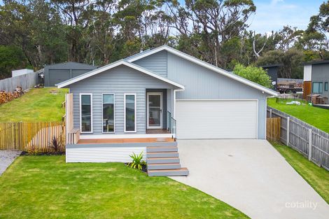Property photo of 4 Warfe Drive Lake Tyers Beach VIC 3909
