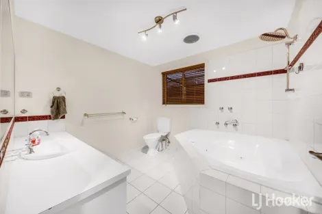 Property photo of 31 Connor Street Bacchus Marsh VIC 3340