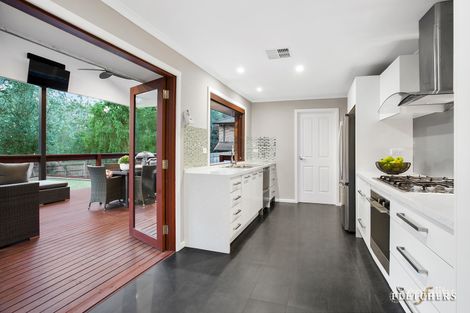 Property photo of 4 Colric Place Eltham North VIC 3095