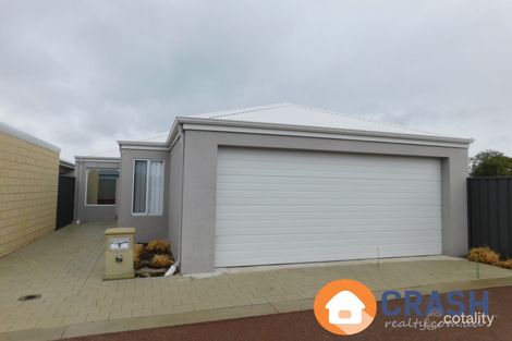 Property photo of 8 Aramac Turn Ellenbrook WA 6069
