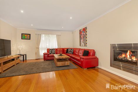 Property photo of 28 Wenden Road Mill Park VIC 3082