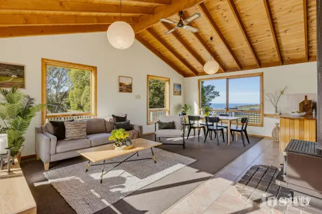 Property photo of 374 Saddle Road Kettering TAS 7155