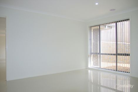 Property photo of 9 Dyindan Street Ngunnawal ACT 2913