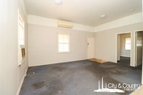 Property photo of 2 Davidson Street Miles End QLD 4825