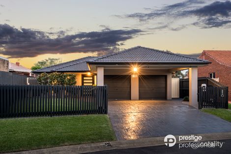 23 Implexa Ct, Wattle Grove, NSW 2173