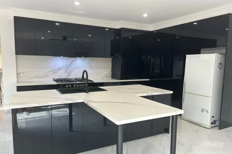 Property photo of 8 Teal Place Pakenham VIC 3810