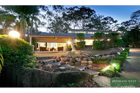 40 Halimah St, Chapel Hill, QLD 4069