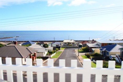 21 Bay St, Parklands, TAS 7320