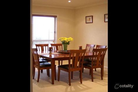 Property photo of 33 Governors Way Macquarie Links NSW 2565