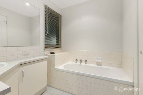 Property photo of 141 Kurrajong Road Narre Warren VIC 3805