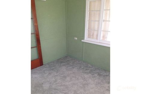 Property photo of 76 Elphinstone Street Berserker QLD 4701