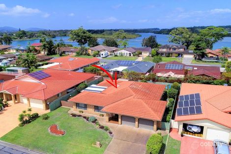 Property photo of 16 Palmway Crescent Tuncurry NSW 2428