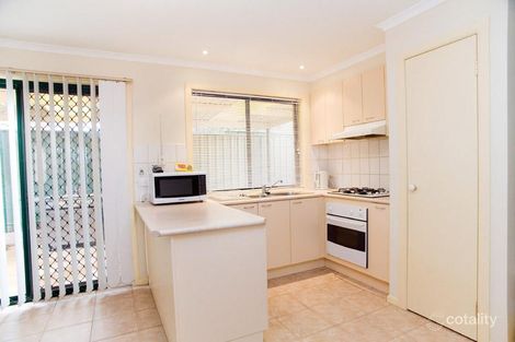 Property photo of 2/27 Oldfield Place Epping VIC 3076