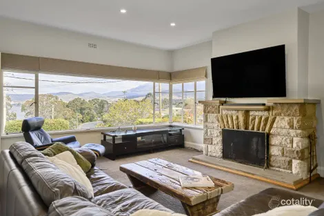 63 Riawena Rd, Montagu Bay, TAS 7018