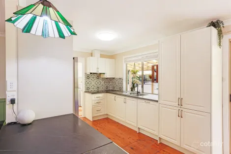 Property photo of 18 Park Estate Drive Branyan QLD 4670