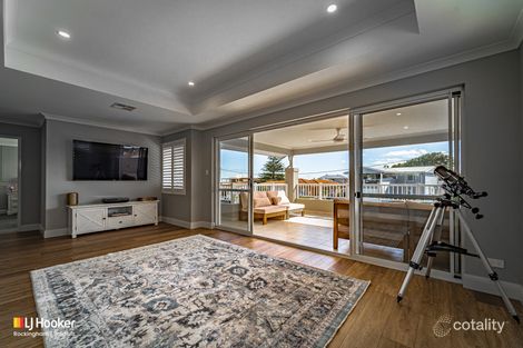 Property photo of 5 Diadem Place Madora Bay WA 6210