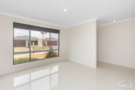 Property photo of 12 Solway Brace Ellenbrook WA 6069