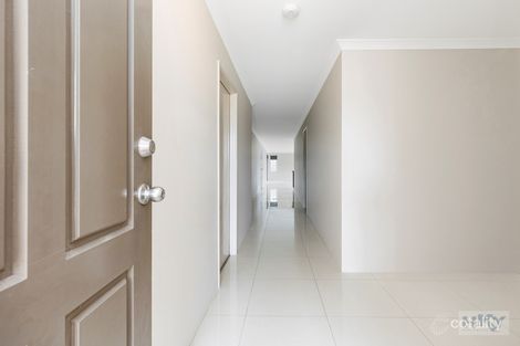 Property photo of 12 Solway Brace Ellenbrook WA 6069