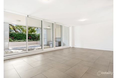 Property photo of 101/15-17 Peninsula Drive Breakfast Point NSW 2137