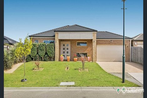 71 Diamond Pde, Skye, VIC 3977