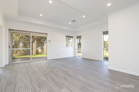 Property photo of 20 Botanical Place Kardinya WA 6163