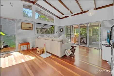 Property photo of 24 Wongaling Beach Road Wongaling Beach QLD 4852