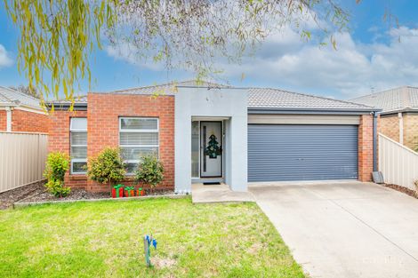 Property photo of 9 Sugargum Crescent Kialla VIC 3631