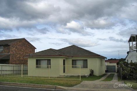 4 Anne St, Warilla, NSW 2528