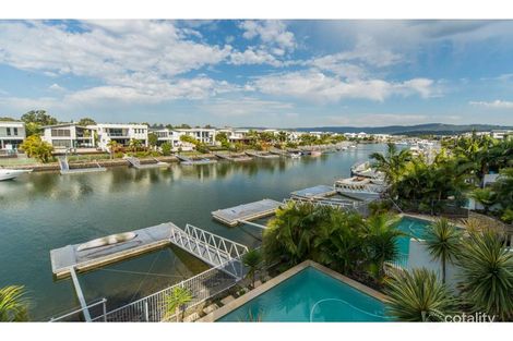 Property photo of 8 Quayside Drive Helensvale QLD 4212