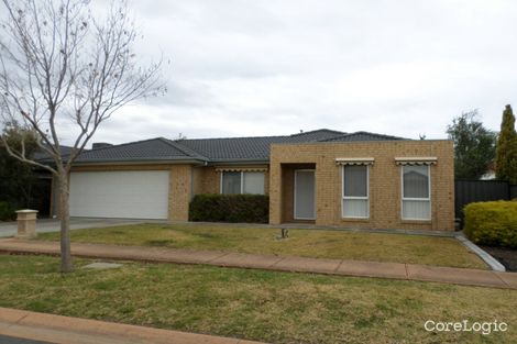 Property photo of 6 Whiteley Avenue Point Cook VIC 3030