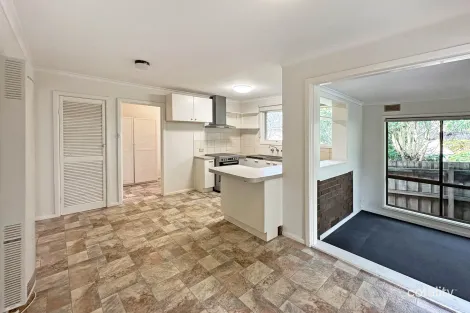 Property photo of 2 Valley View Street Warragul VIC 3820