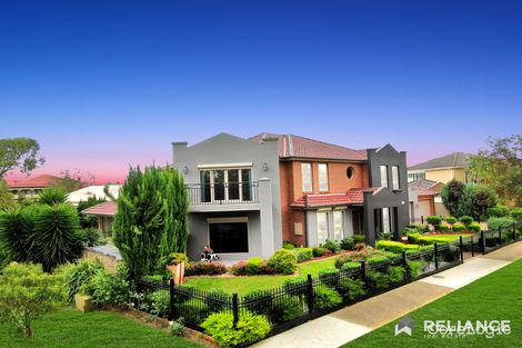 Property photo of 7 Jackson Place Caroline Springs VIC 3023