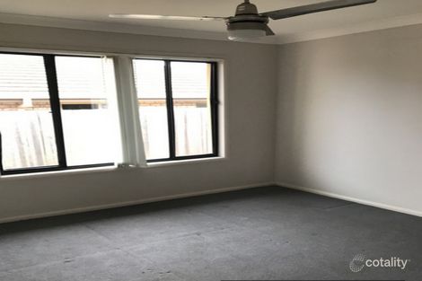 Property photo of 2/22 Paris Parade Ormeau QLD 4208