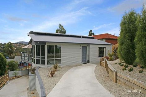 Property photo of 11 Shirley Boulevard Lenah Valley TAS 7008