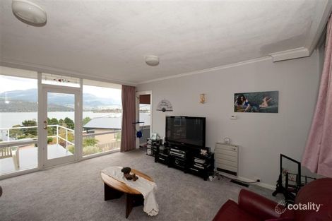 Property photo of 178 Derwent Avenue Lindisfarne TAS 7015