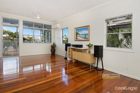 Property photo of 55 Grattan Terrace Wynnum QLD 4178