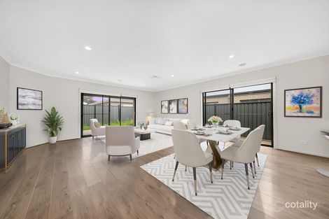 Property photo of 15 Catanzaro Crescent Wollert VIC 3750