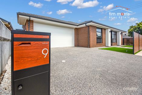 9 Hewitt Cres, Woodville South, SA 5011