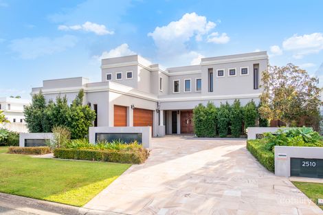 Property photo of 2510 Cressbrook Drive Hope Island QLD 4212