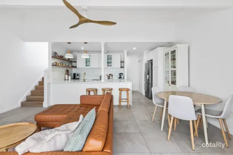 Property photo of 3/154 Currumbin Creek Road Currumbin Waters QLD 4223