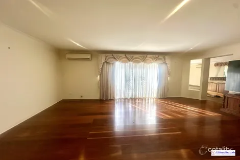 Property photo of 71 Sinclair Crescent Wentworth Falls NSW 2782