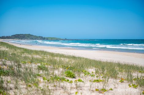 Property photo of 4B Dunes Court Yamba NSW 2464