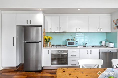 Property photo of 2/439 North Road Ormond VIC 3204